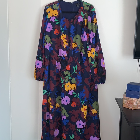 Halogen Midi Dress - Picture 3 of 11